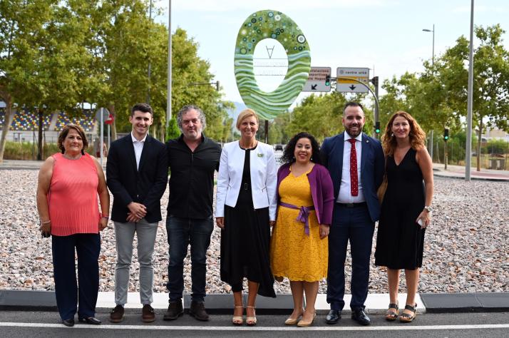 07-09-19 Amparo Marco inaugura escultura Rebollida 2.jpg