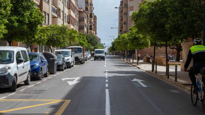 12-04-22 Calle Rafalafena doble sentido.jpg