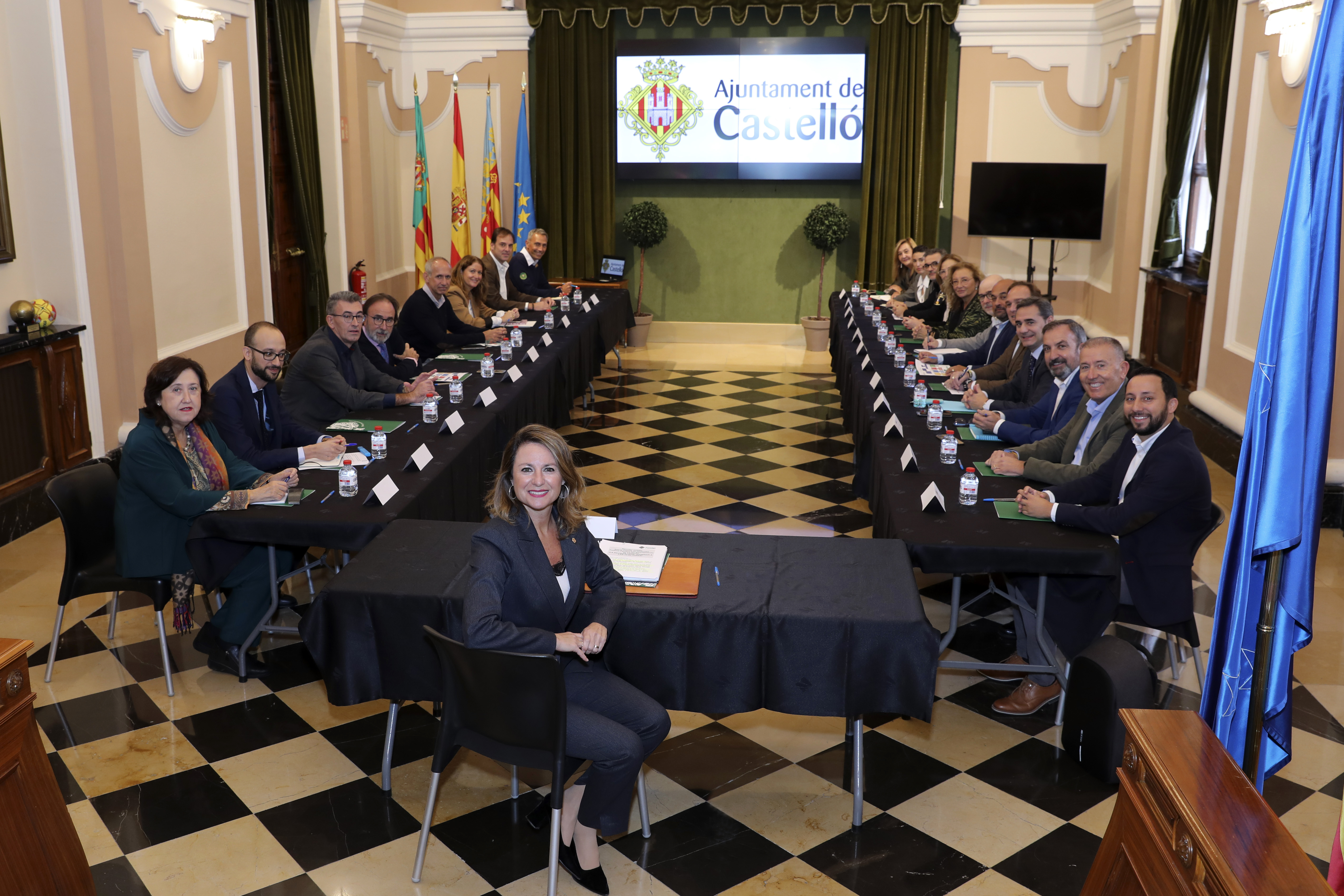 Begoña Carrasco: “Unim esforços a fi d'escoltar, coordinar i planificar per a ser més eficients en l'acció de govern i oferir el millor servei a la ciutadania”